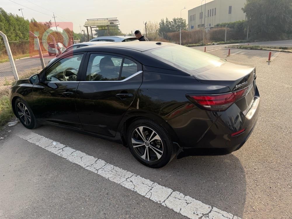 نيسان سنترا